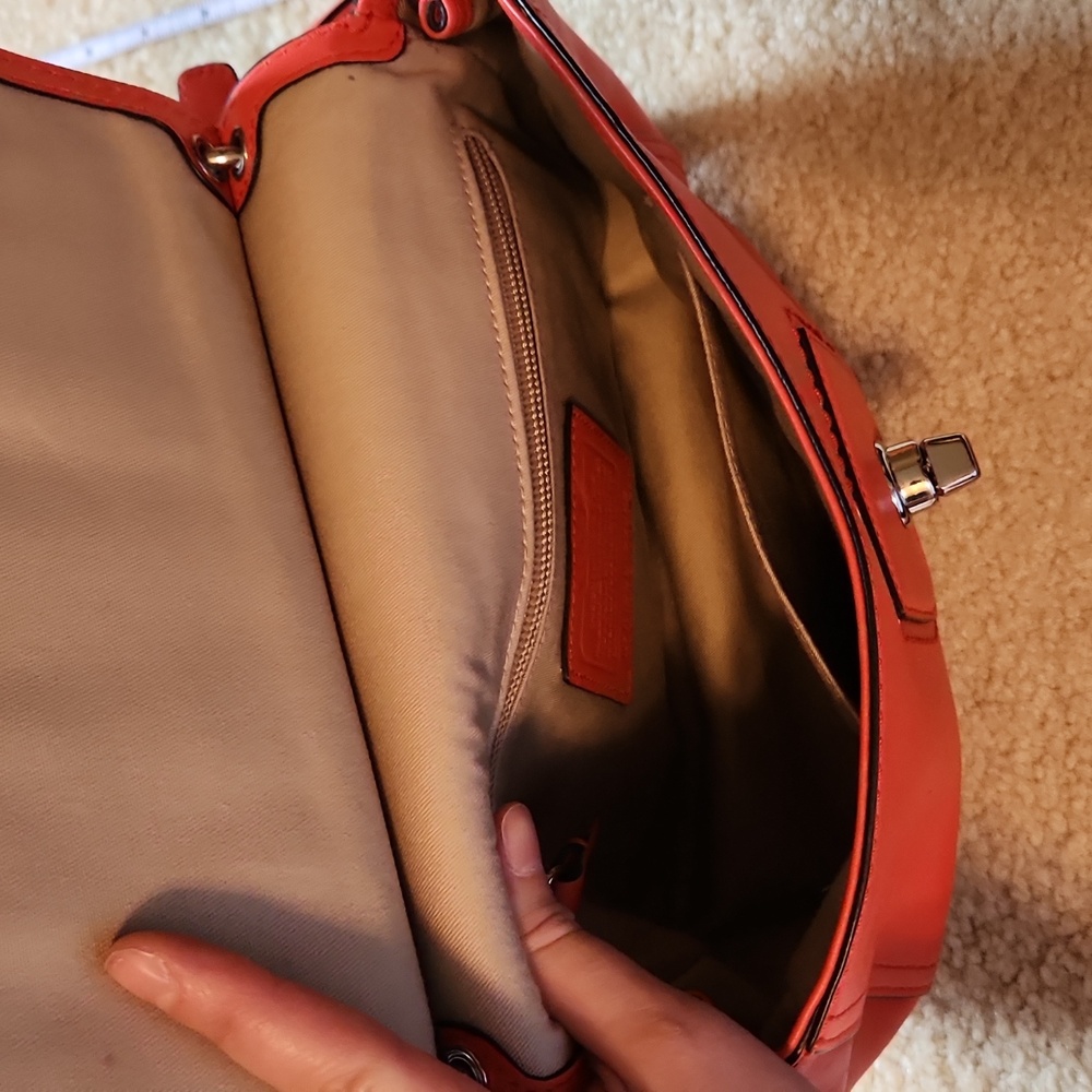 Coach crossbody - Picture 4 of 5